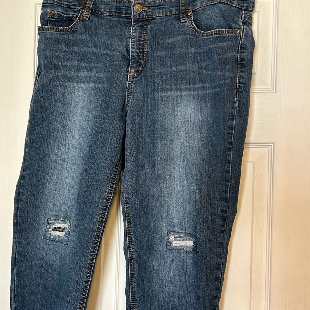 Jean capris, boyfriend style